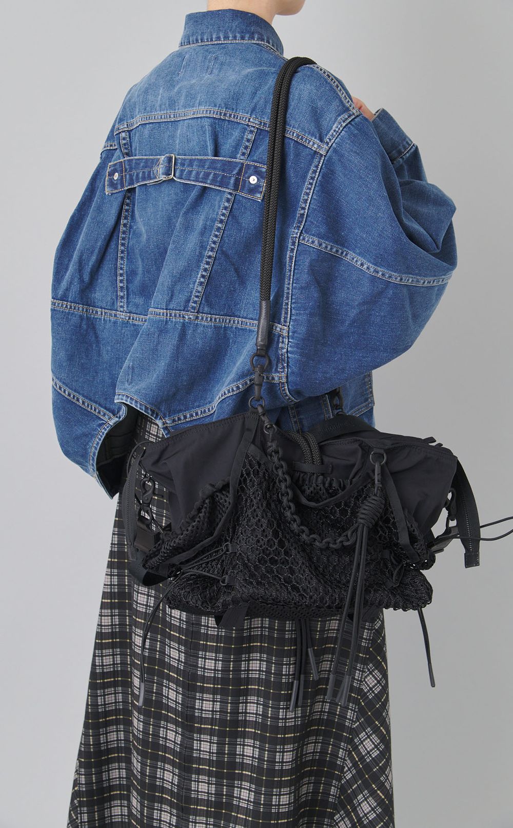 オーバーエンジニアリングトートバッグ