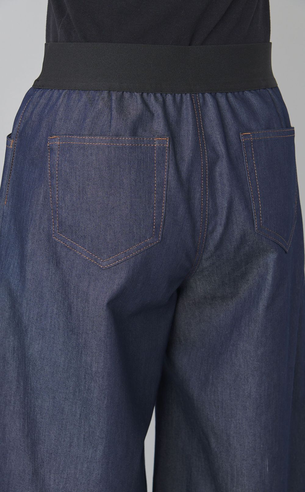 ライトデニムイージーパンツ