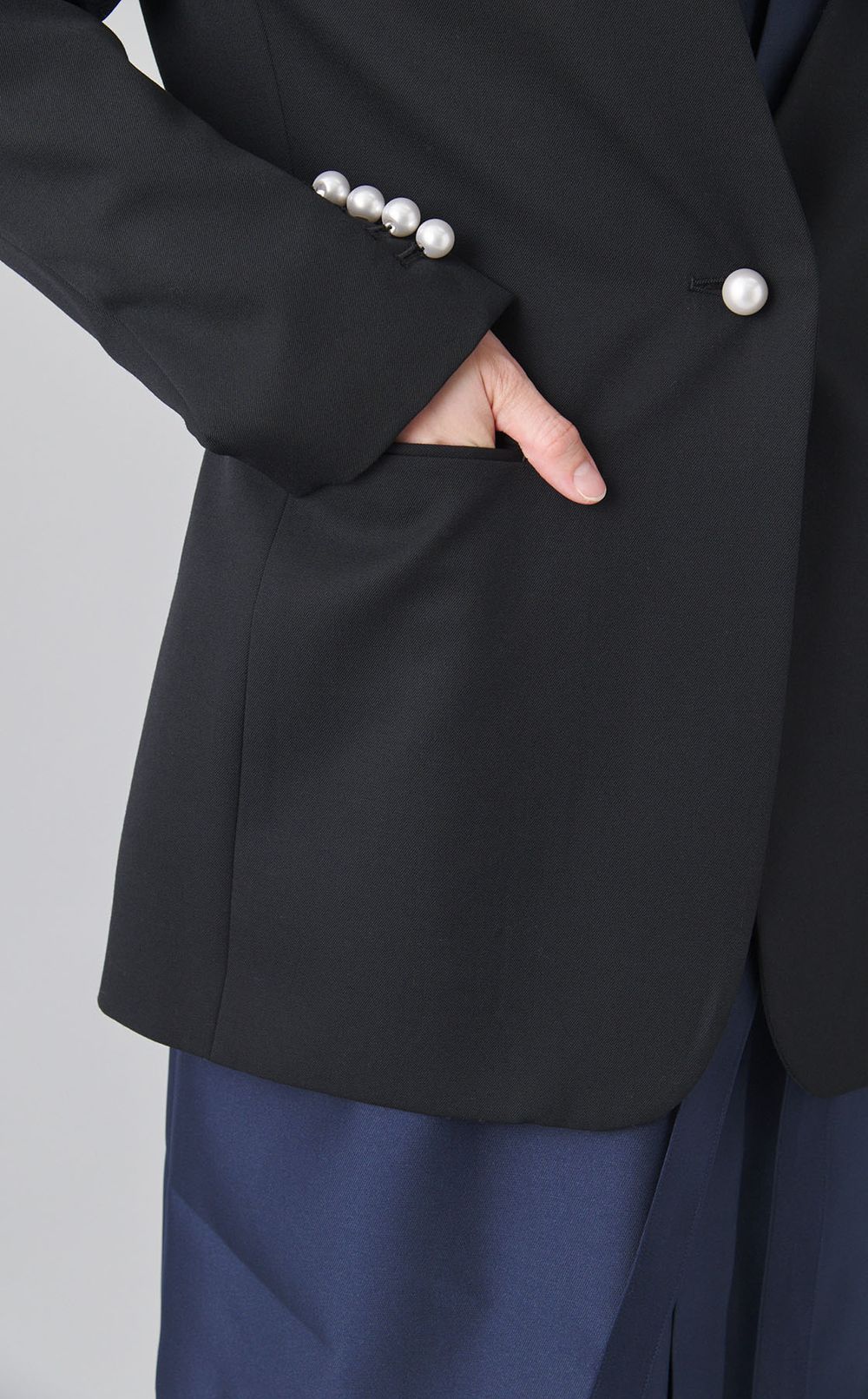 パールボタンノッチラペルジャケット