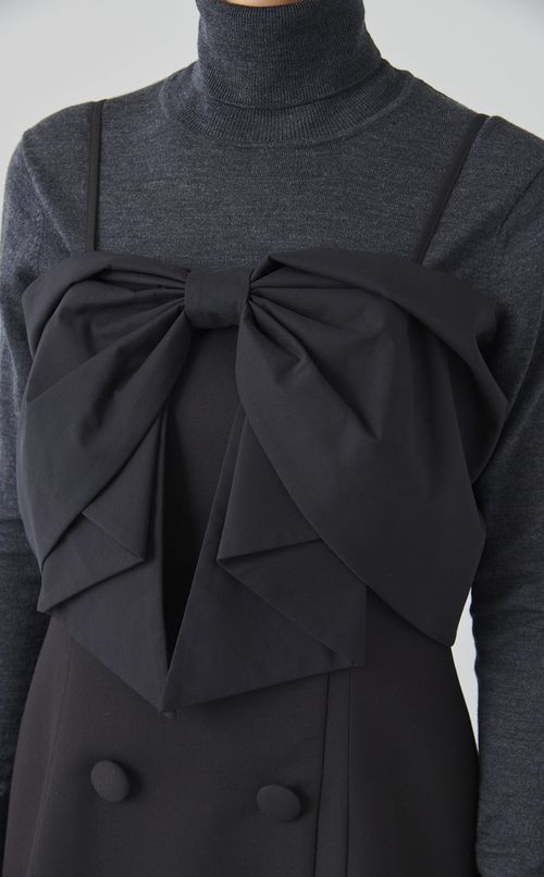 ビッグリボンオフショルダーワンピース