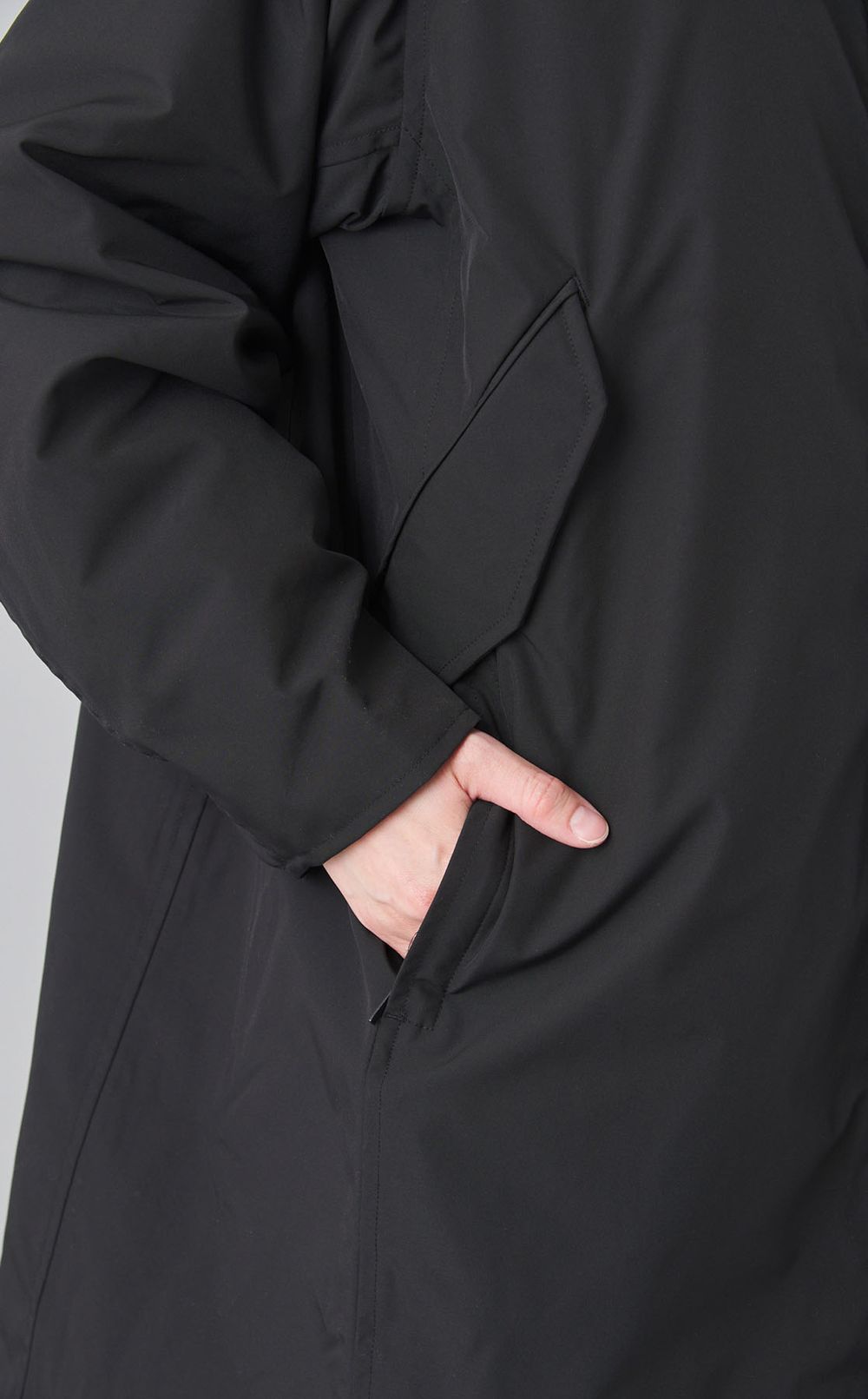 ストレッチフーディーモッズコート