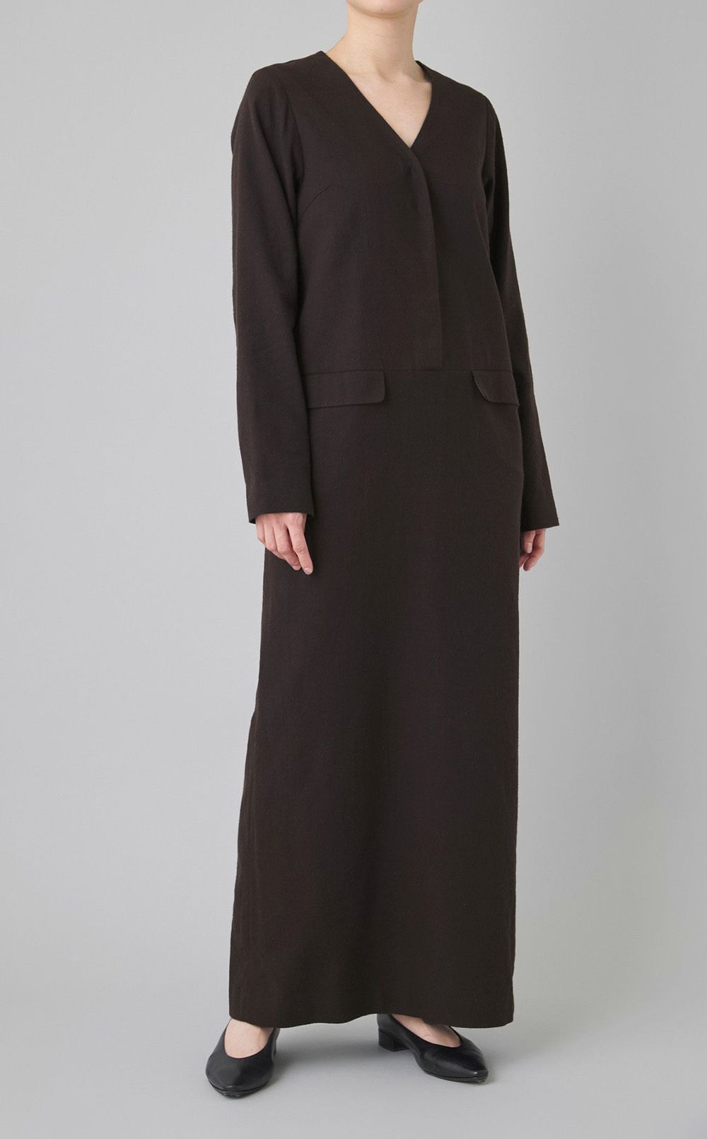 Vネックネップロングワンピース