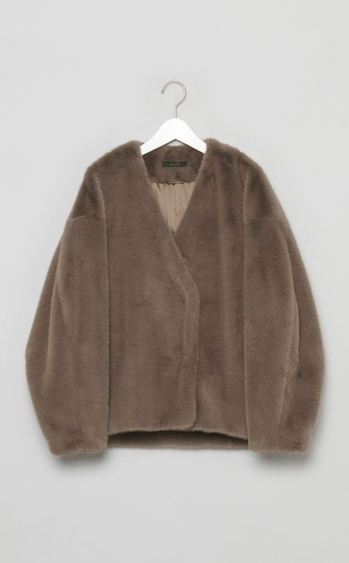 Vネックエコファージャケット