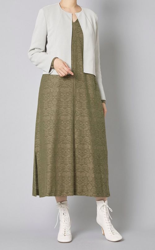 ジャガードVネックワンピース