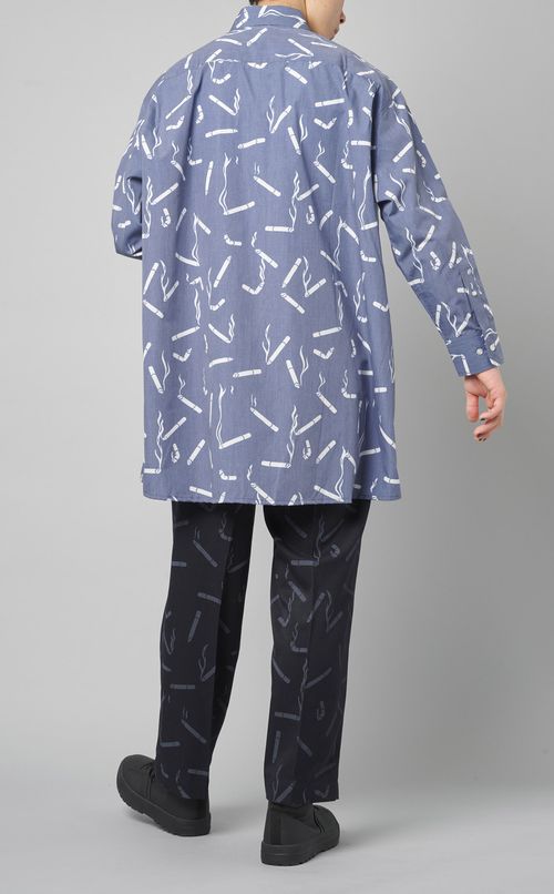 総柄ロングシャツ