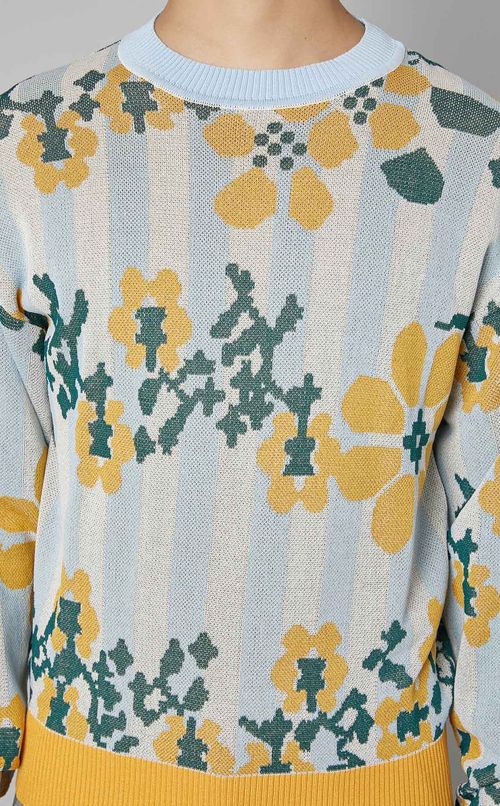 ストライプフラワーニット