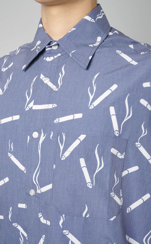 総柄ロングシャツ