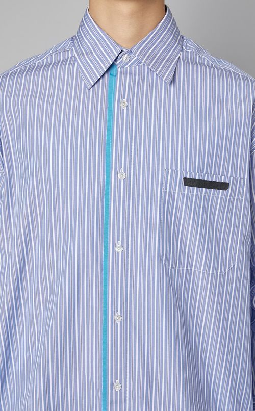 ストライプシャツ