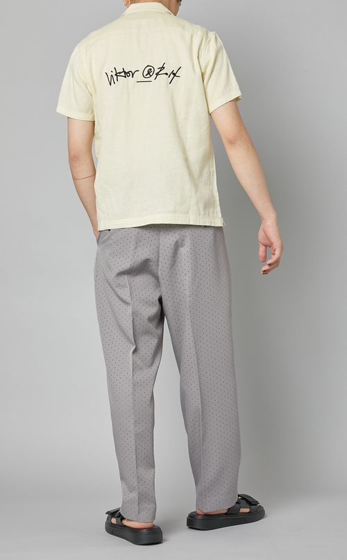 バックプリントオープンカラーシャツ