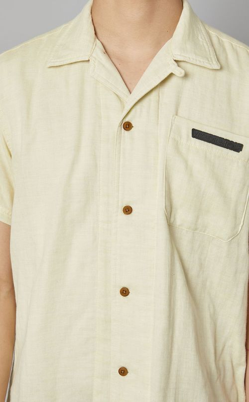 バックプリントオープンカラーシャツ