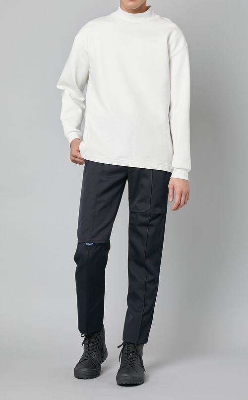 アシメトリックパンツ