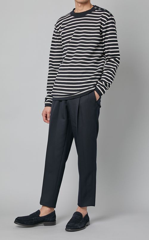 ボーダーボタンネックプルオーバー