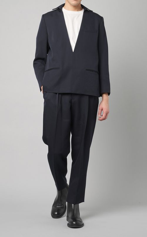 Ｖネックプルオーバージャケット