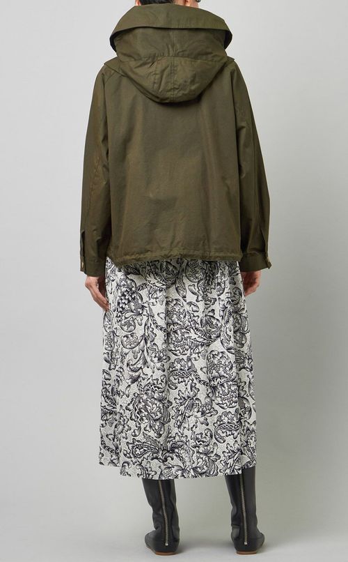 ジップアップショートブルゾン