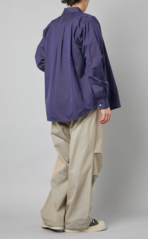 ボタンダウンシャツ