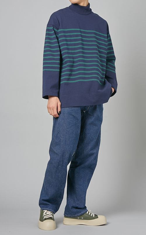 ボーダーハイネックシャツ