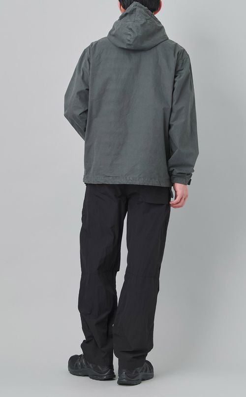 フーデッドレンズジャケット