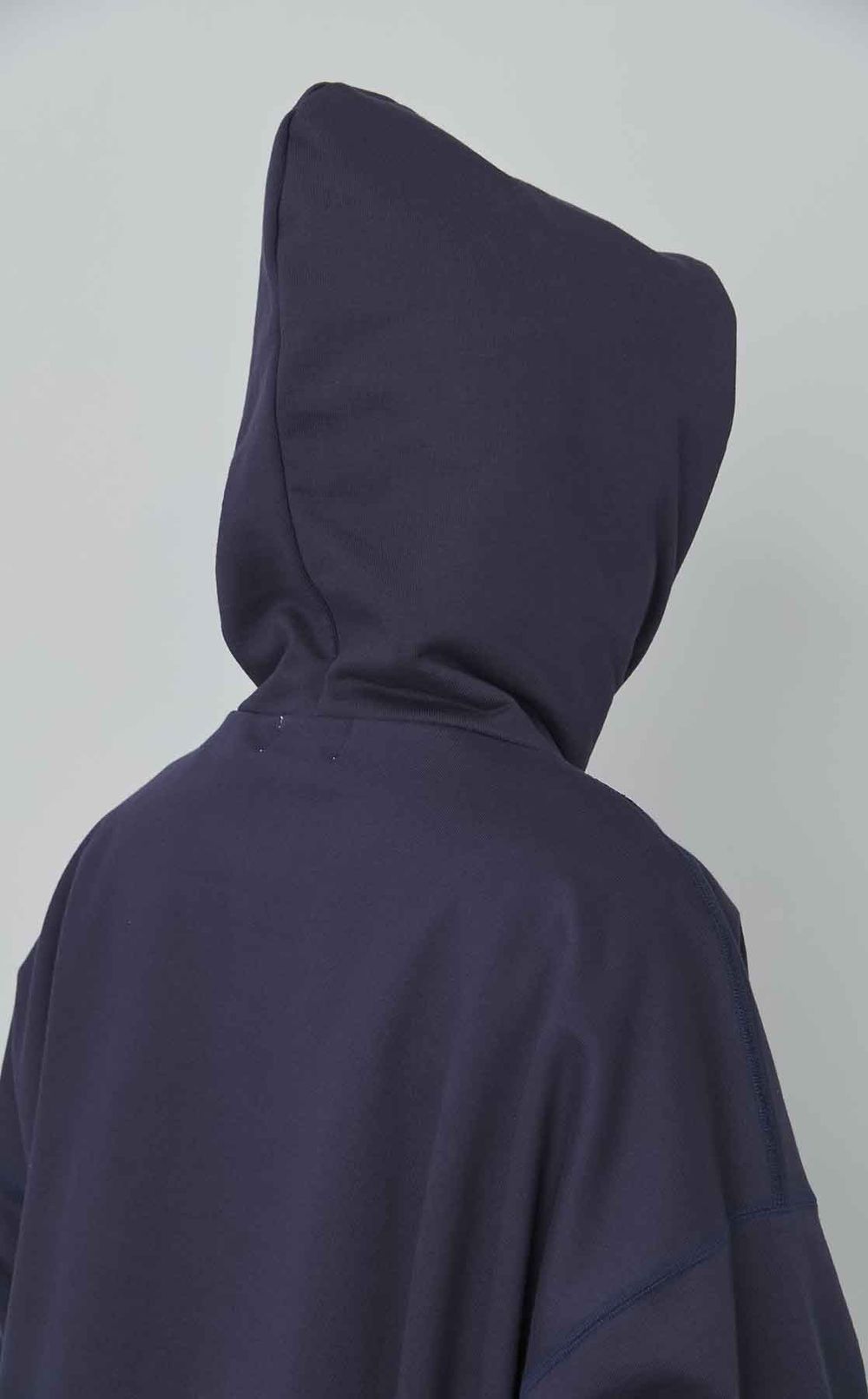 ヒュージショートパーカー