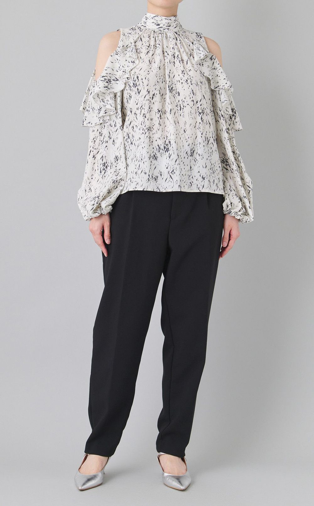 ショルダーフリル2wayブラウス