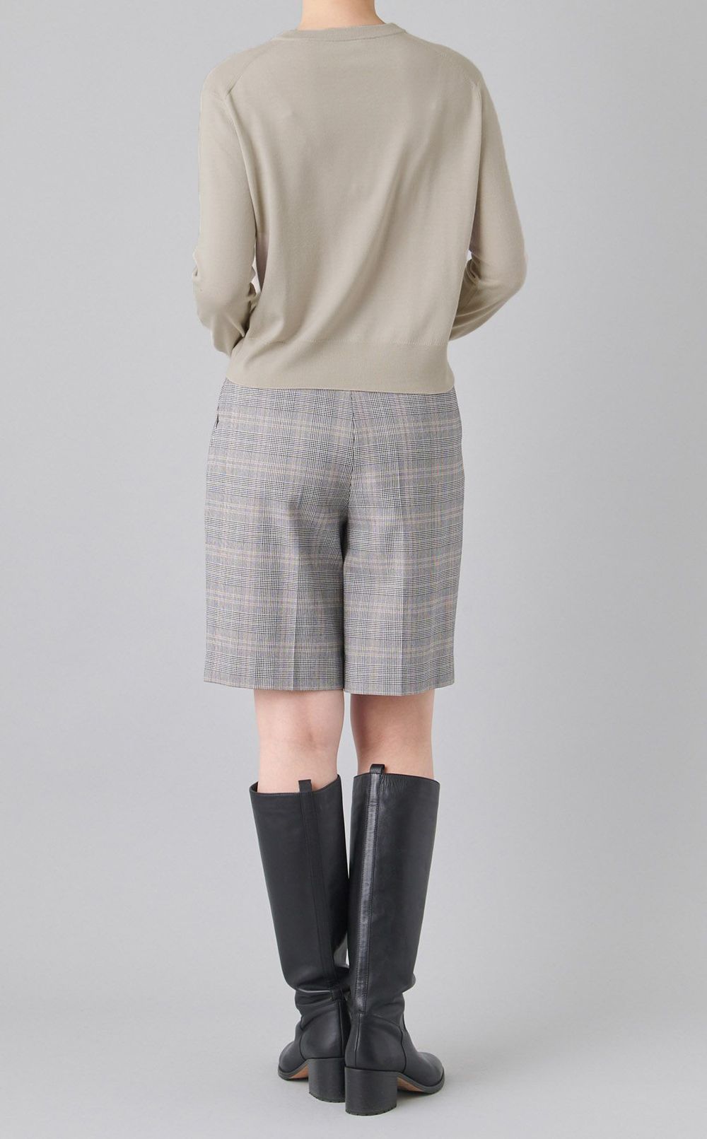 ウールクルーネックカーディガン