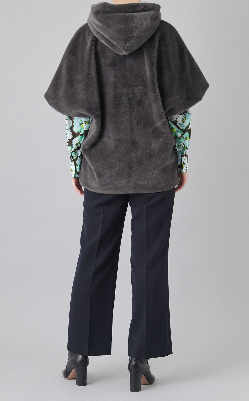 スムースファーフーディポンチョ