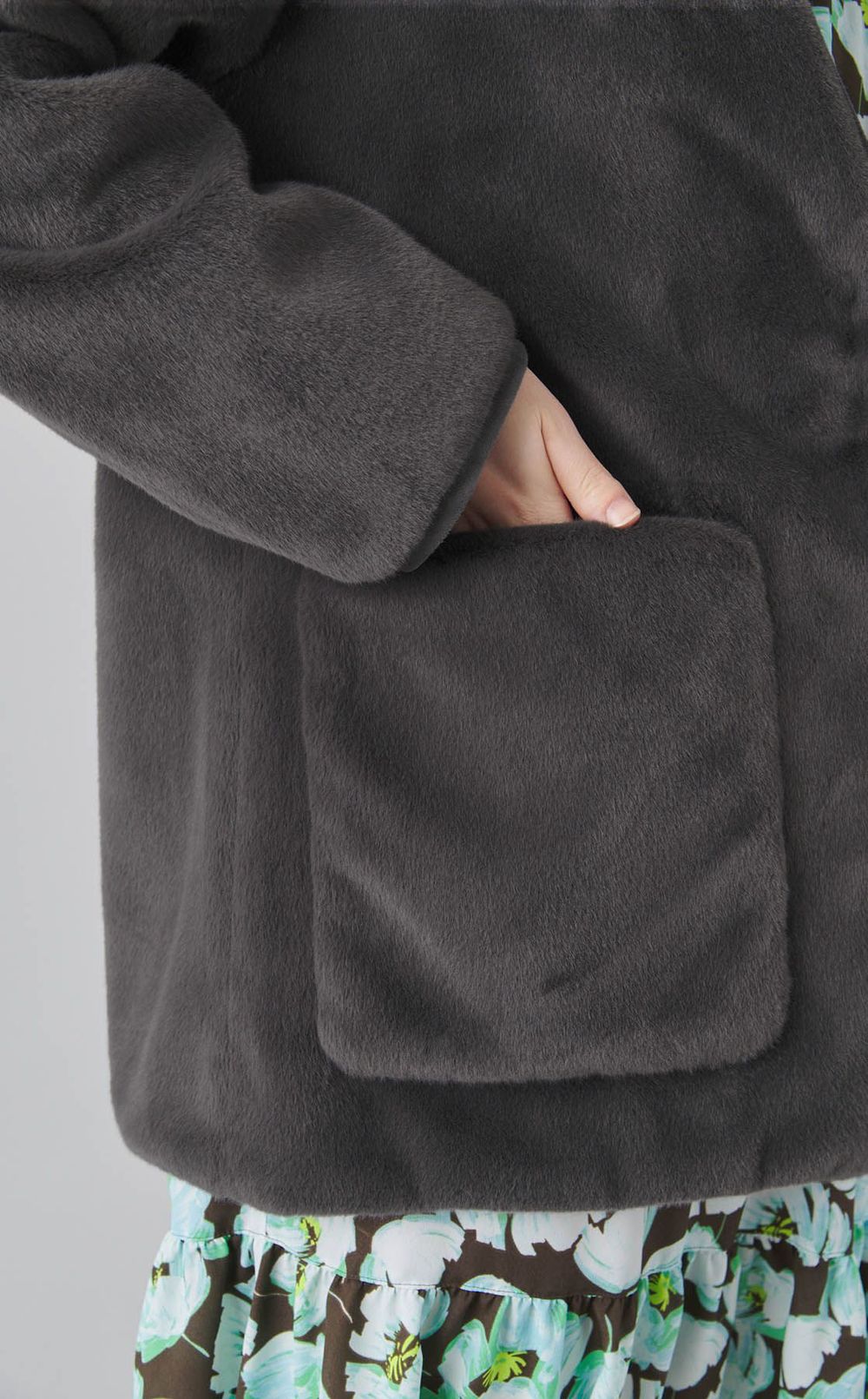 スムースファージャケット