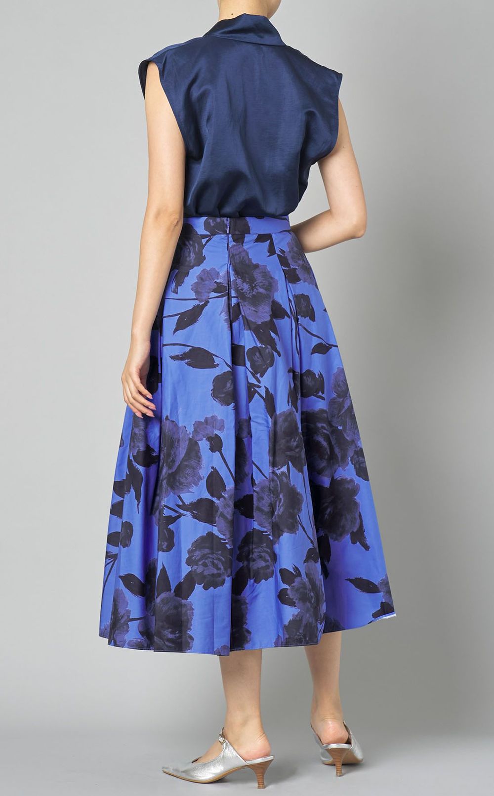 フラワープリン卜ボリュームへムスカート