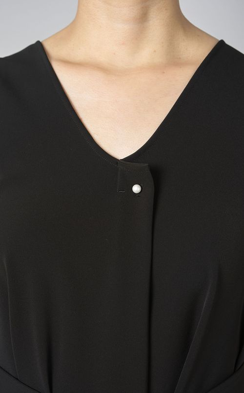 ノースリーブベルテッドワンピース