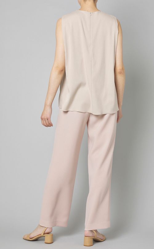 サイドタックノースリーブブラウス