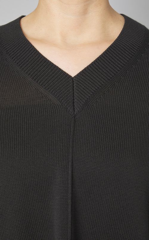 コットンVニットプルオーバー