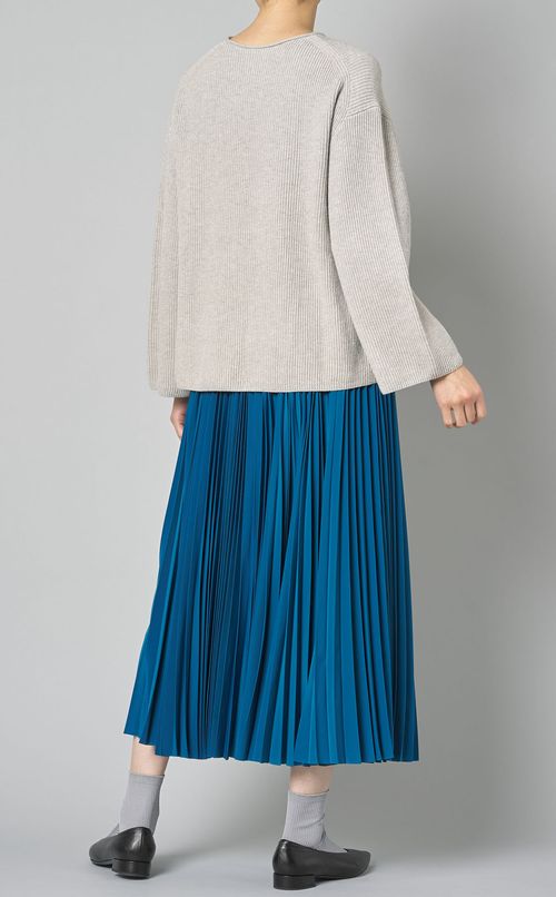 ミドルゲージボクシーニット