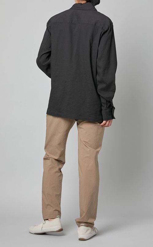 リネン混ストレッチシャツ