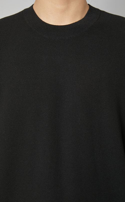 クルーネックニットプルオーバー