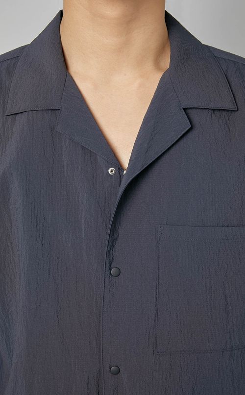 シアサッカーオープンカラーシャツ