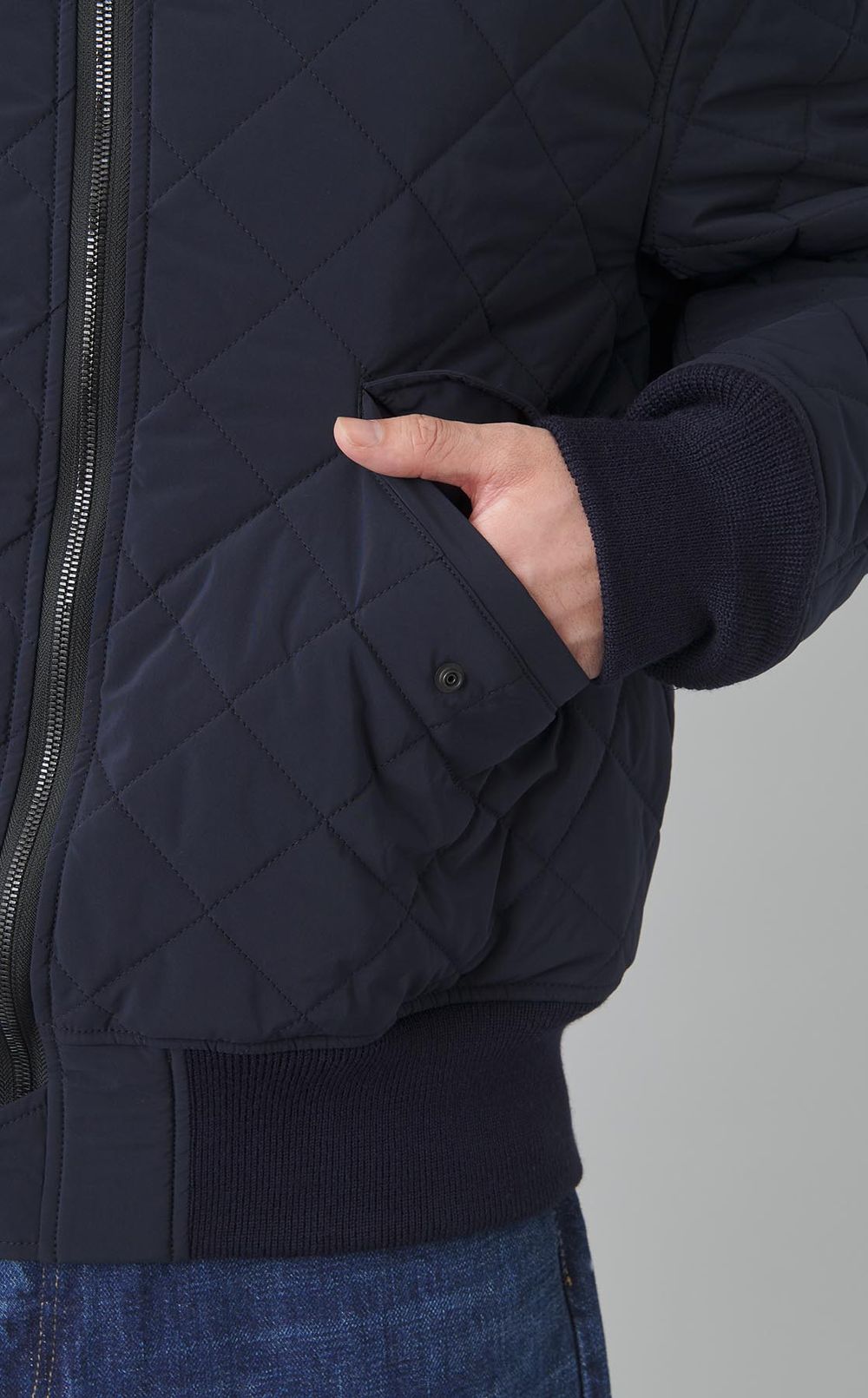 キルティングボンバージャケット