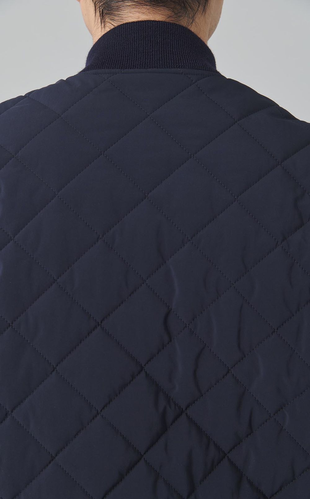 キルティングボンバージャケット