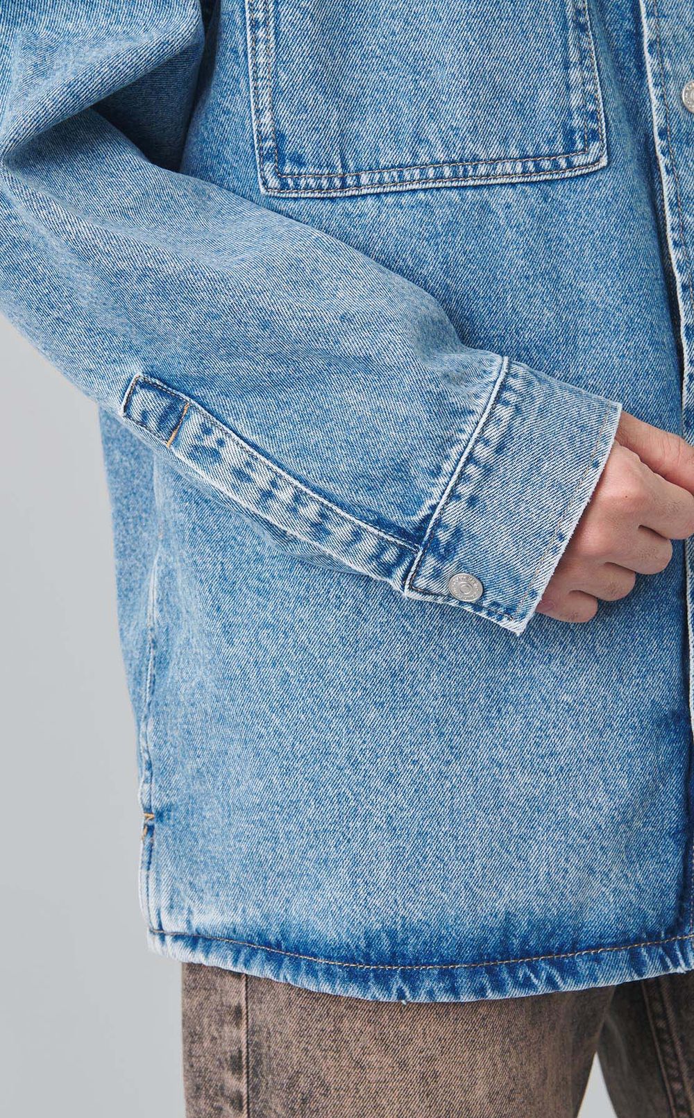 デニムオーバーシャツ