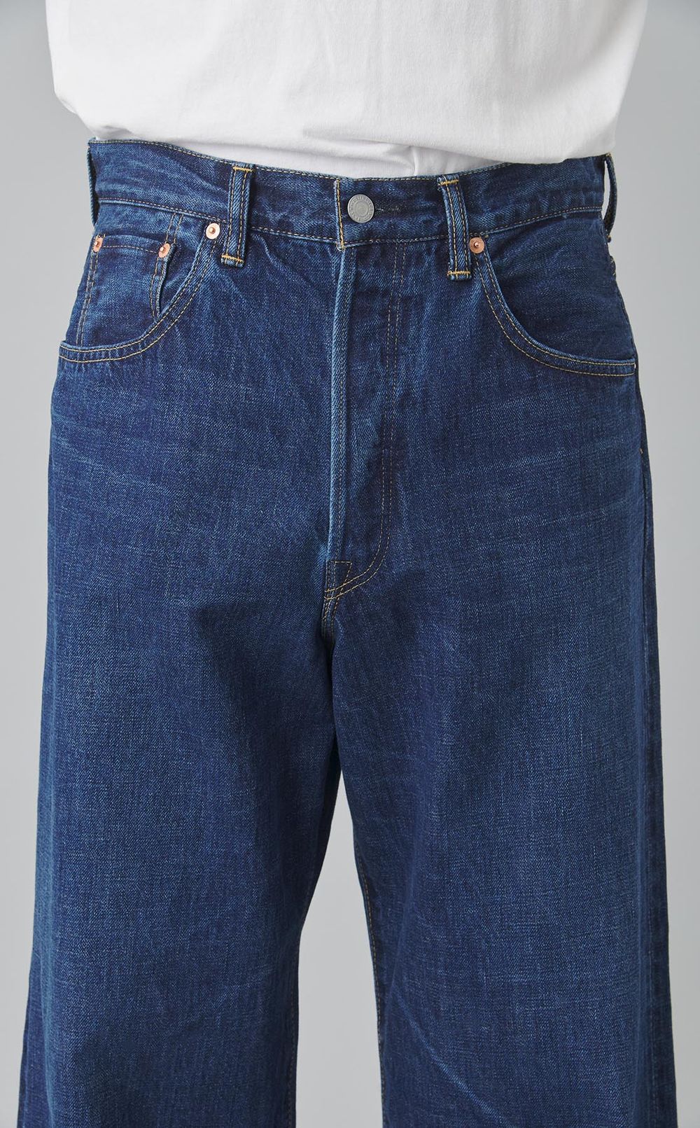 ウォッシュドワイドレッグデニムパンツ