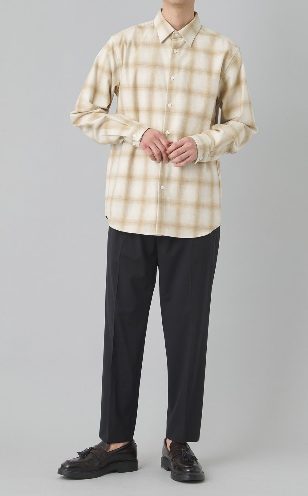 レギュラーカラーチェックシャツ