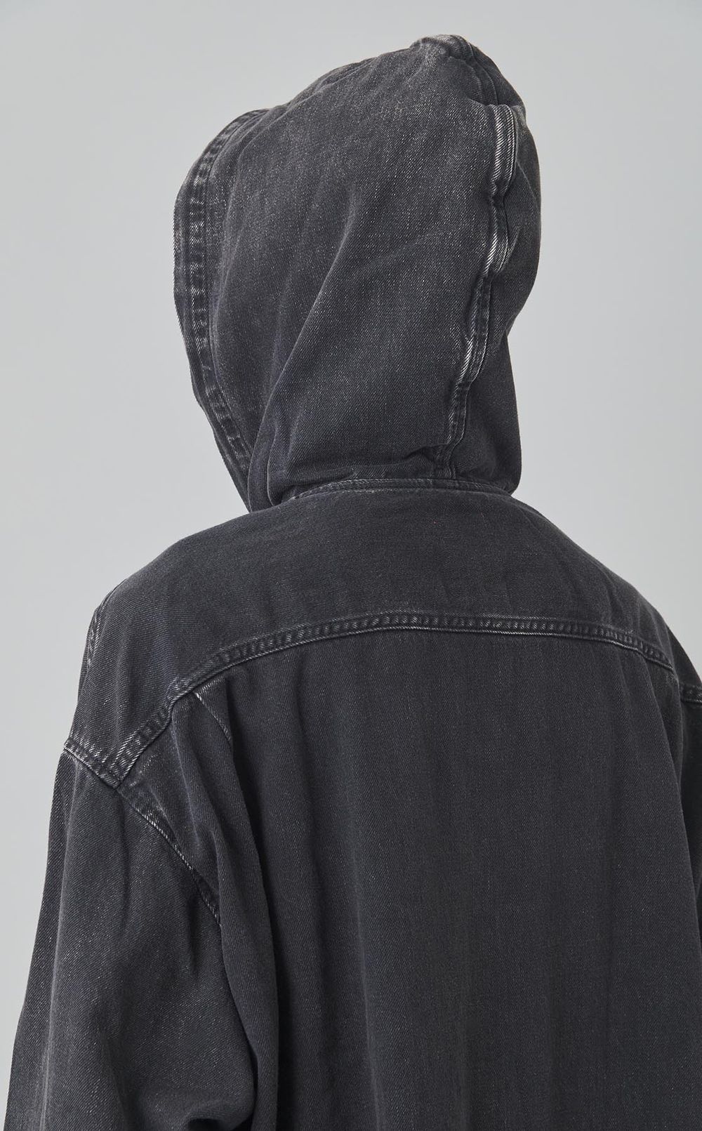 デニムフードシャツ