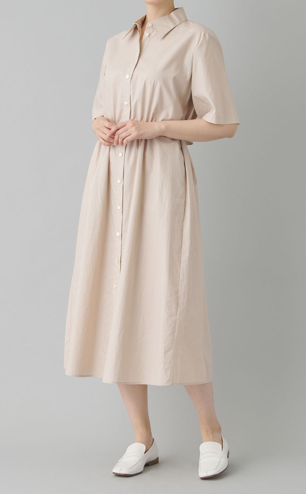 シャツワンピース