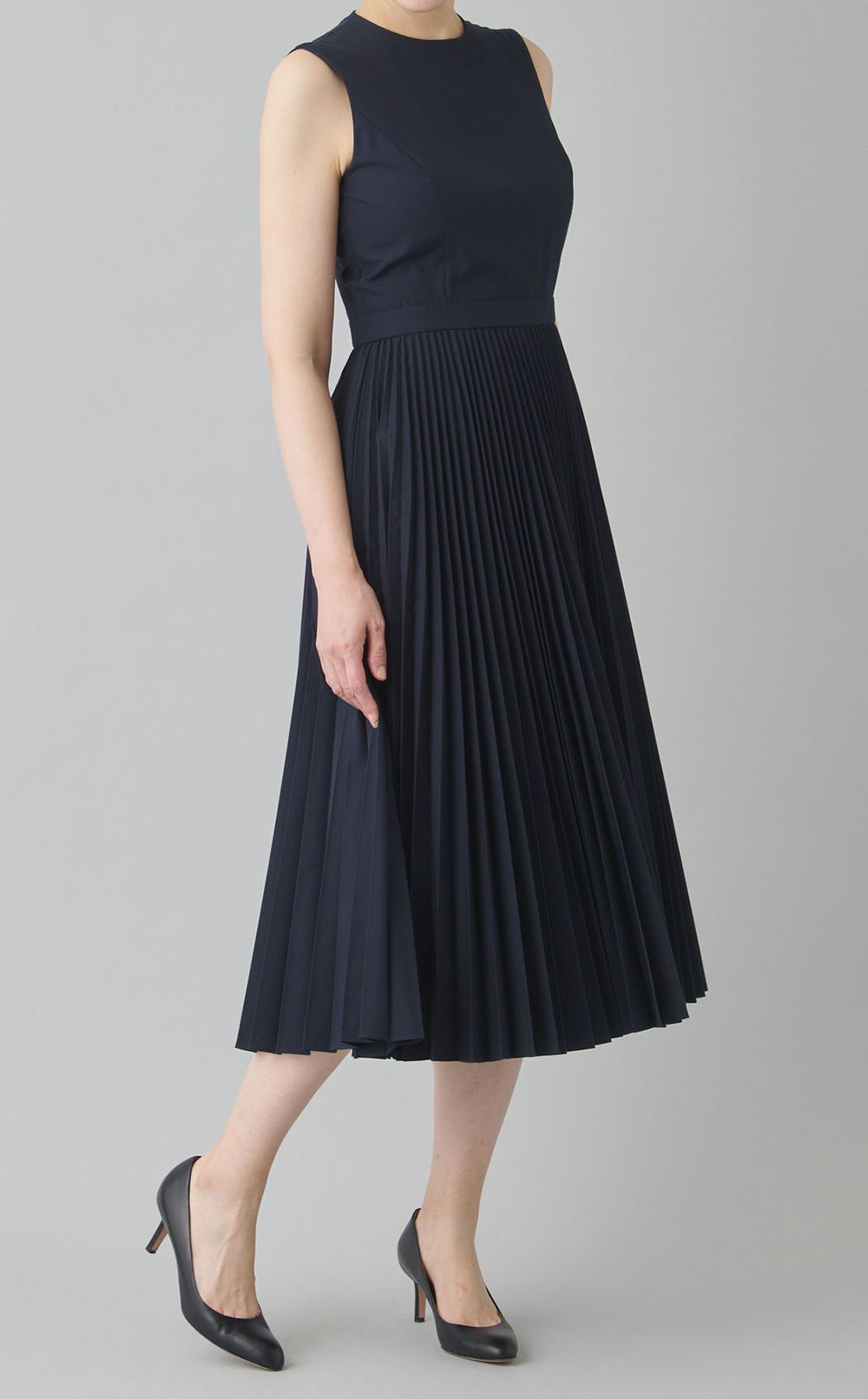 コットンポプリンプリーツワンピース