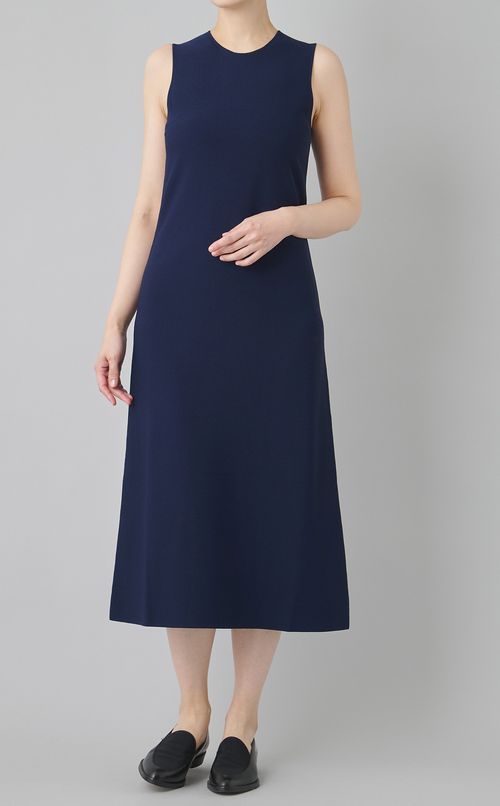 クレープニットノースリーブワンピース