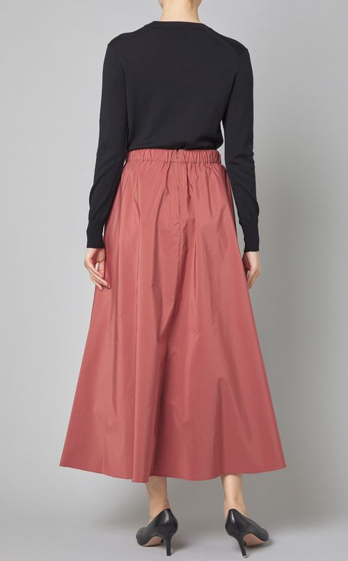 タフタギャザーフレアスカート