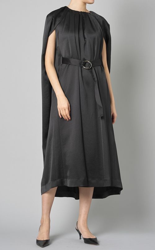 フレアフォルムサックドレス