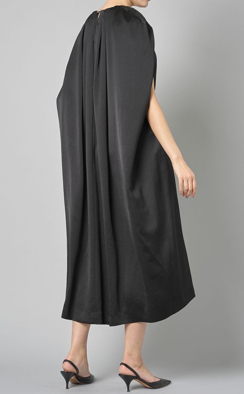 フレアフォルムサックドレス