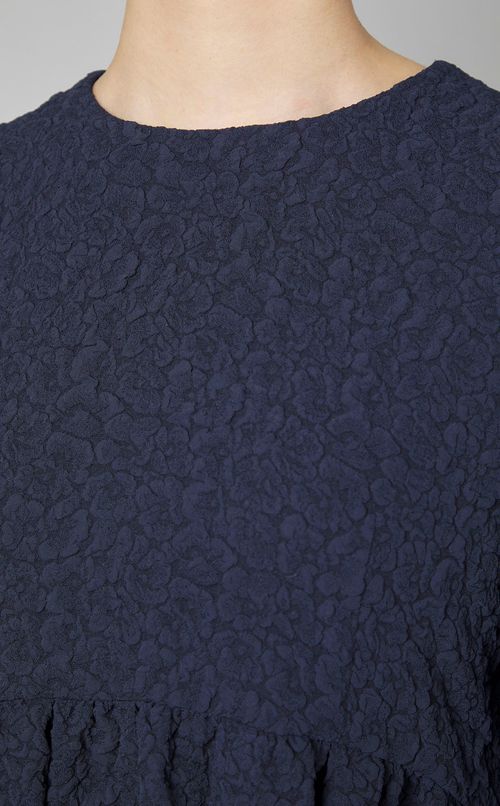 パフィージャガードプルオーバー