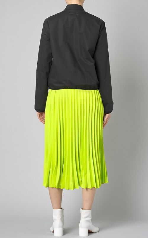 ネオンカラープリーツスカー卜