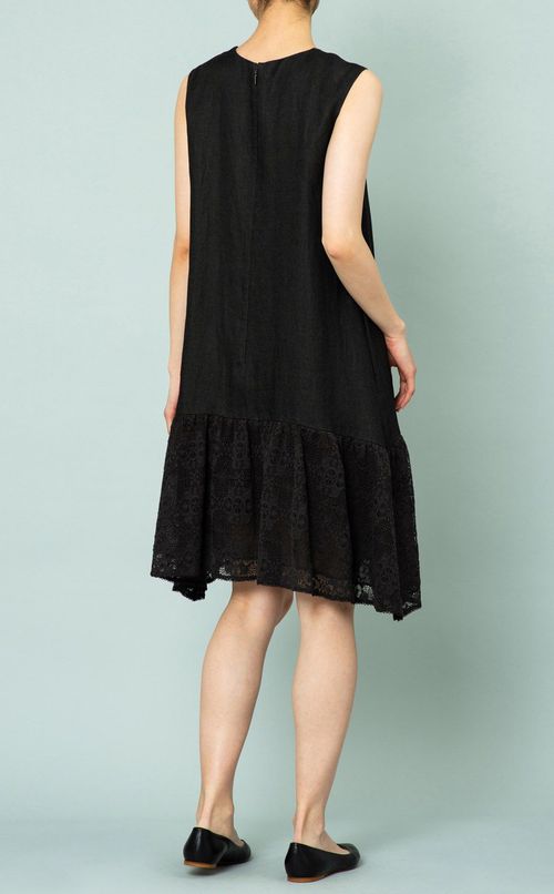 レース使いノースリーブワンピース