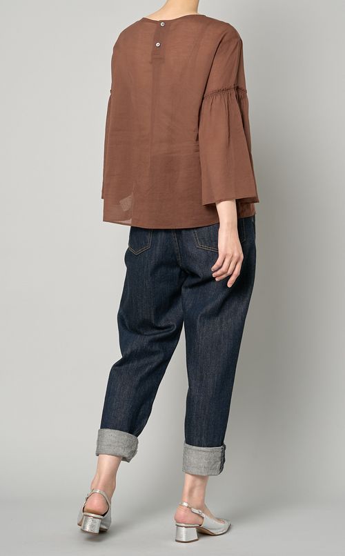 フレアスリーブプルオーバーブラウス